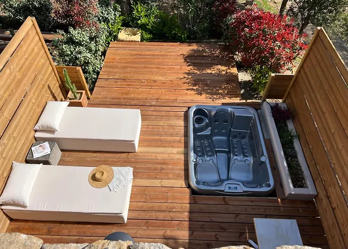 Casa Suvara - D'hotes De Charme I Piscines Ou Privatifs Конка