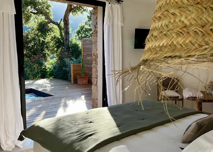 Bed & Breakfast Casa Suvara - D'hotes De Charme I Piscines Ou Privatifs 4*